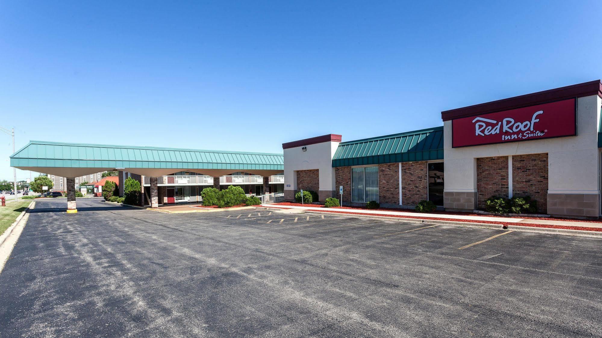 Red Roof Inn & Suites Dekalb Exteriér fotografie